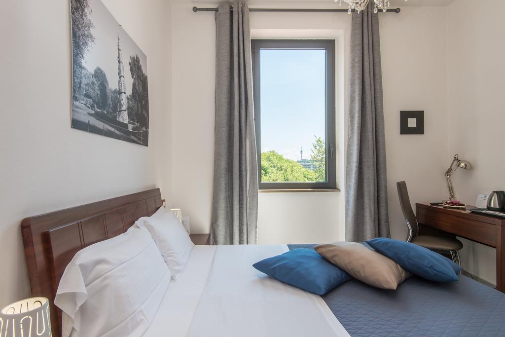 Eroom42 Guest House Rome Buitenkant foto