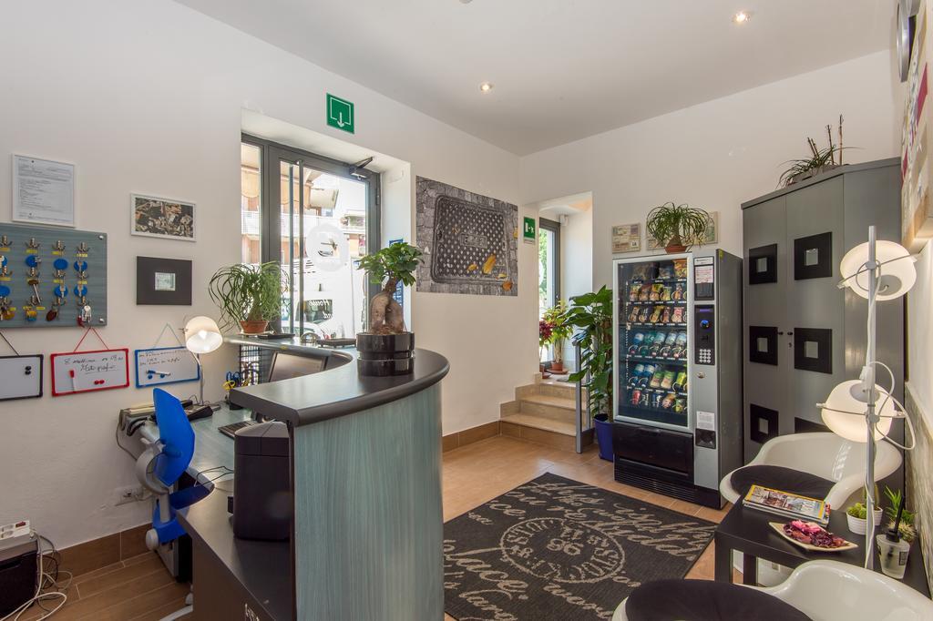 Eroom42 Guest House Rome Buitenkant foto