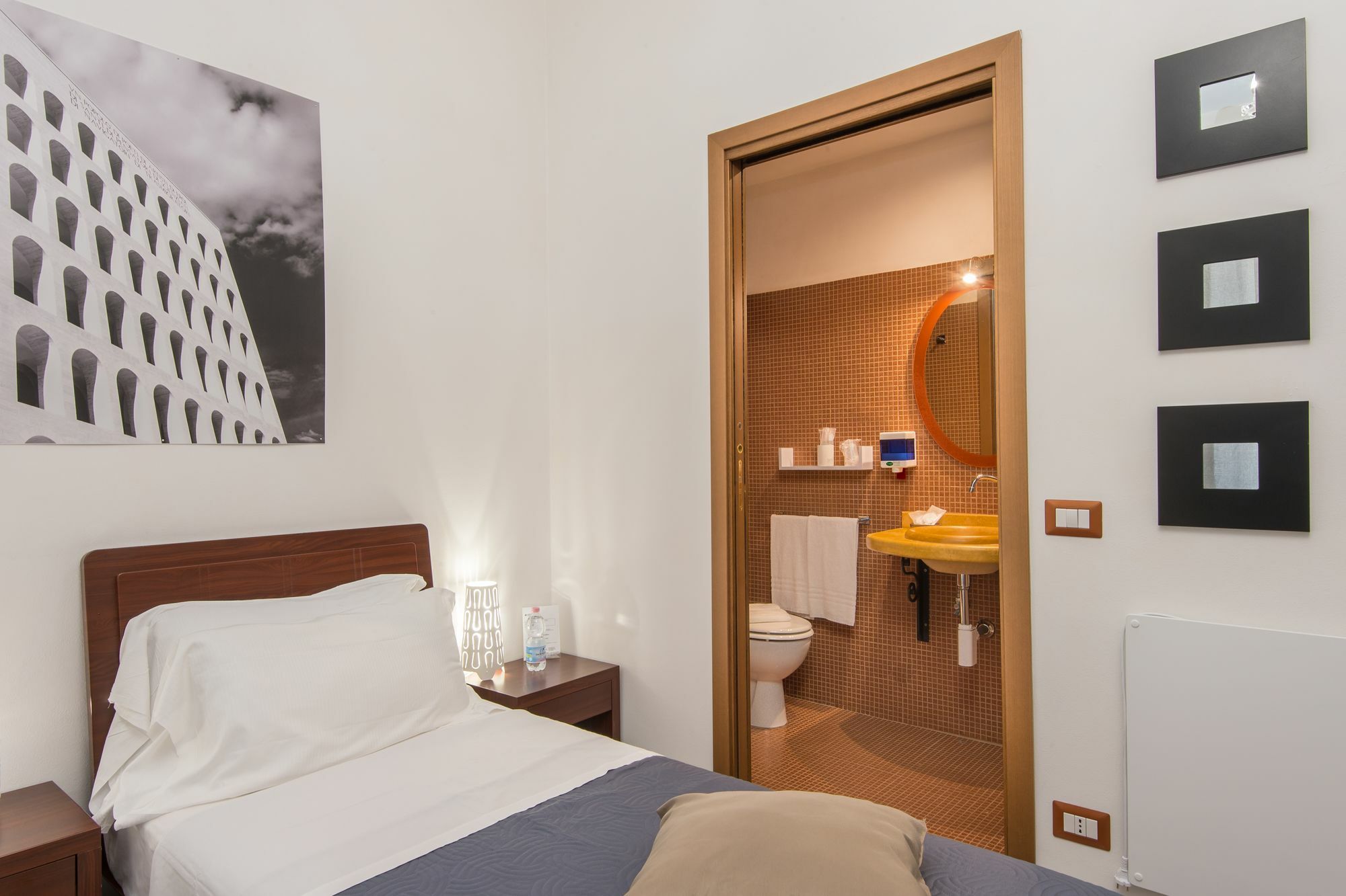 Eroom42 Guest House Rome Buitenkant foto
